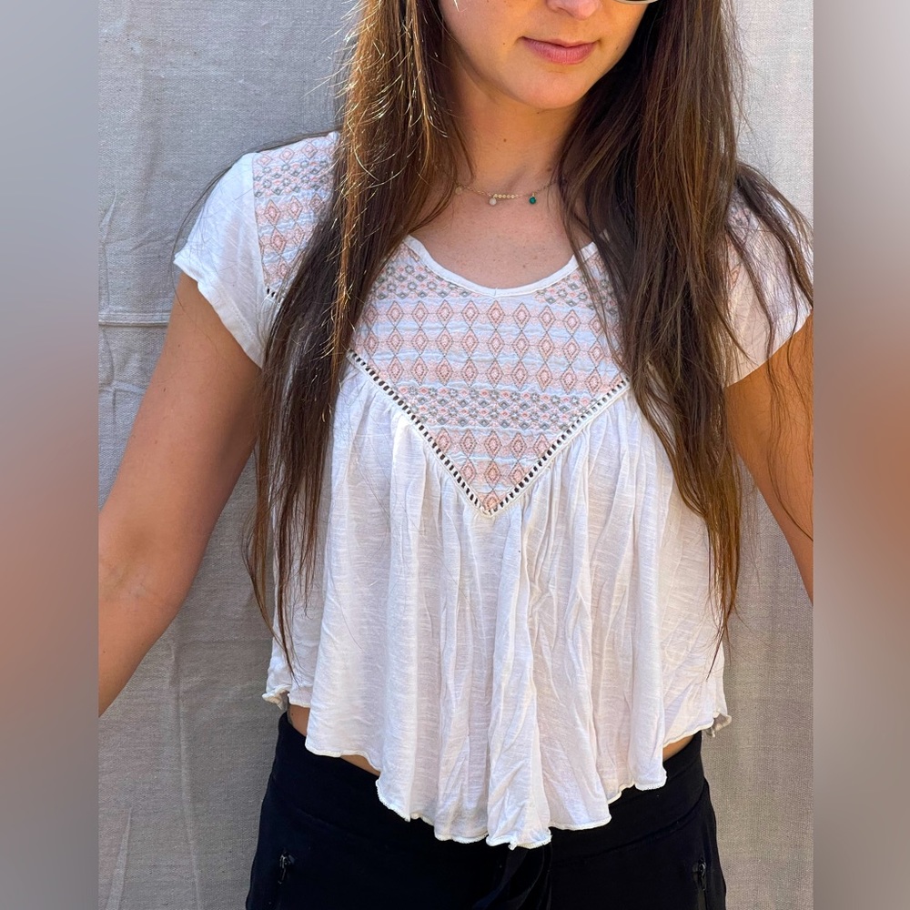 Embroidered Detail Flowy Crop Top